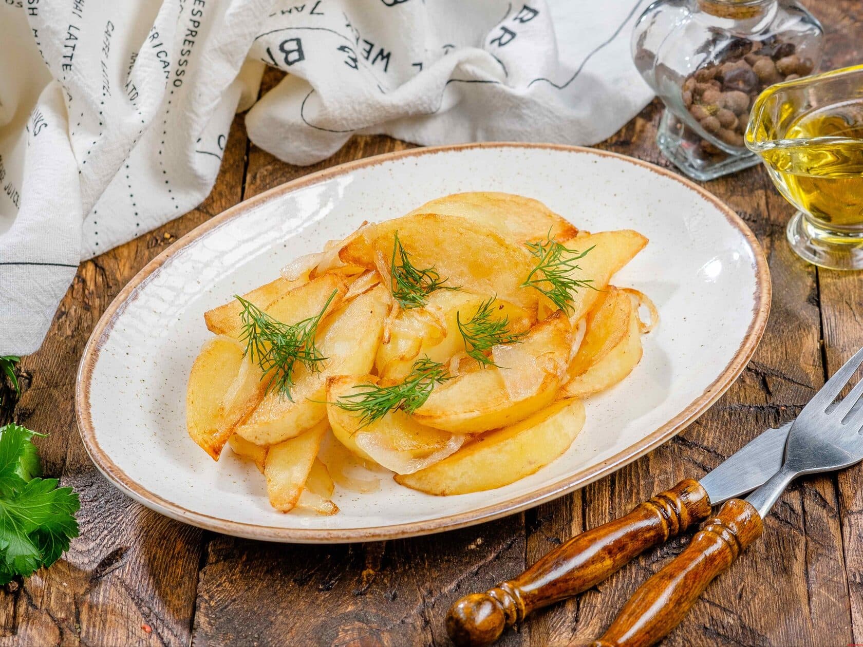 Картофель с луком